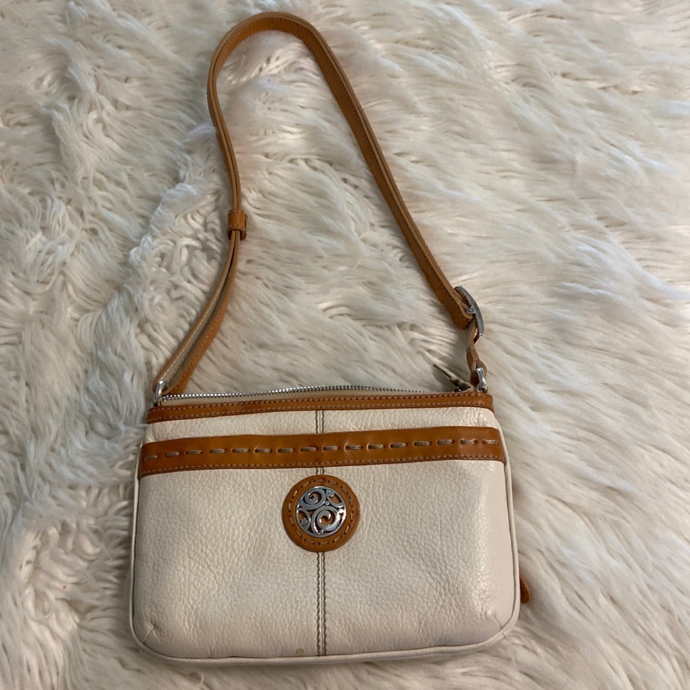 Brighton Leather Purse excellent condition clean in and out
